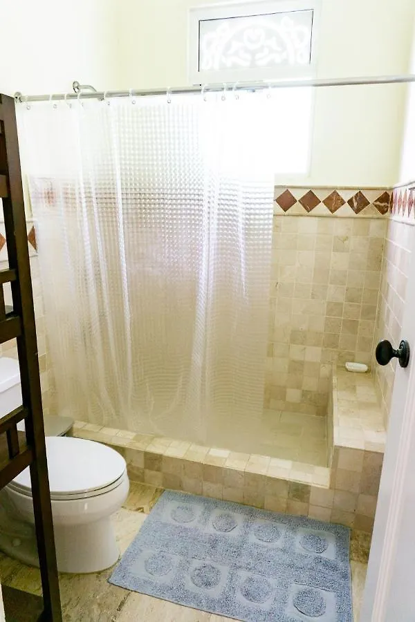 The Victorian Luxury Condo Q-3A キャバレテ 0*,